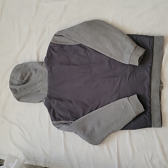 Reversible Volcom Jacket - Picture 4 of 10